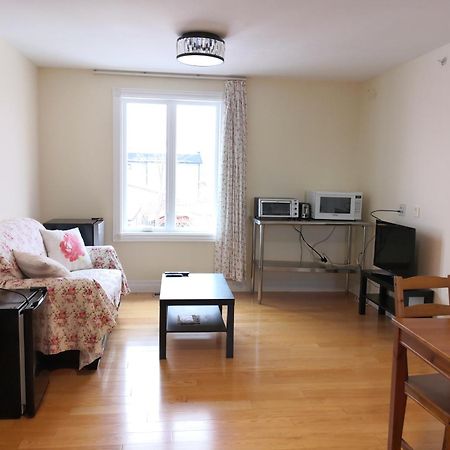Dairy Homestay Toronto Kültér fotó