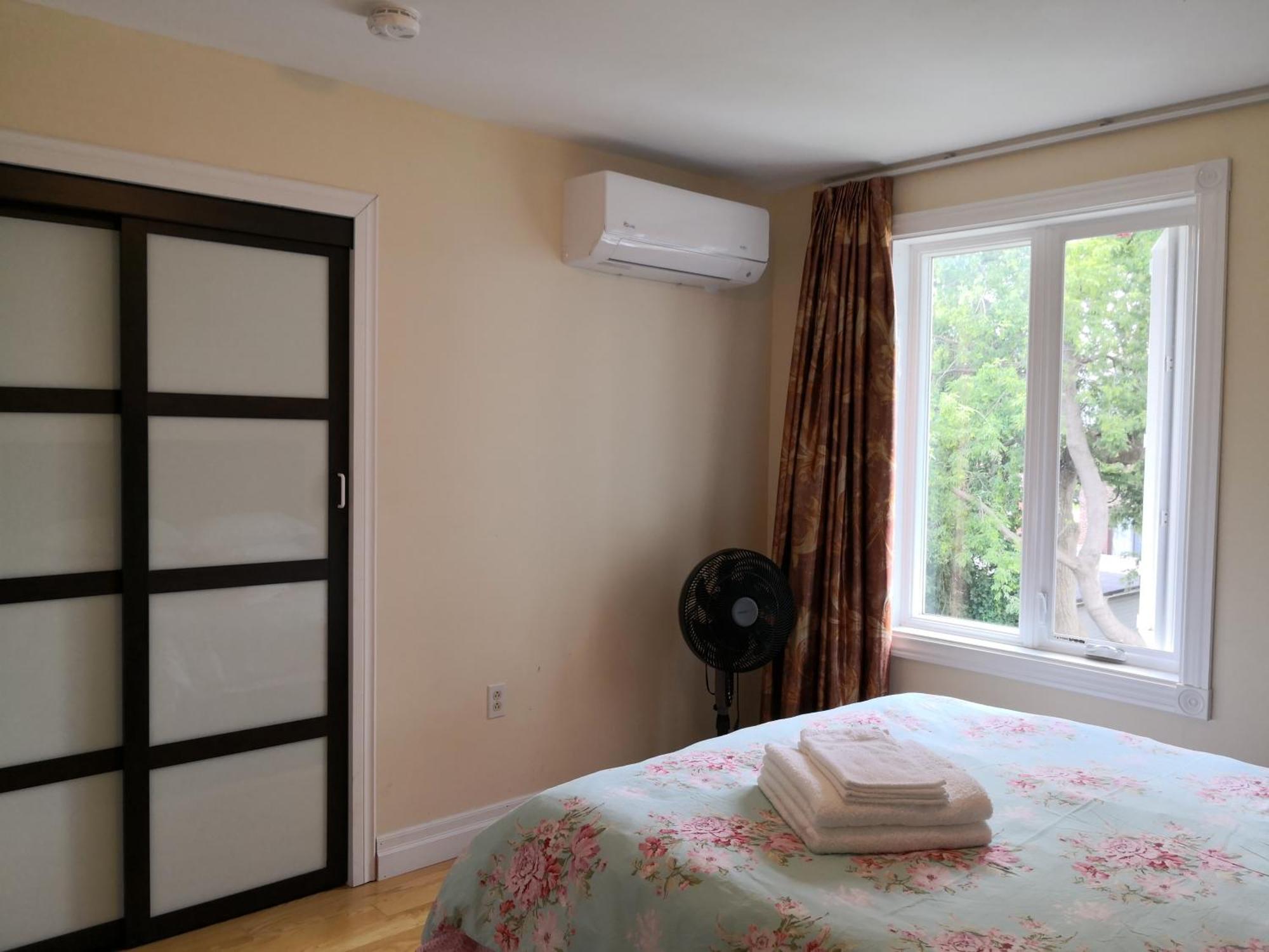Dairy Homestay Toronto Kültér fotó